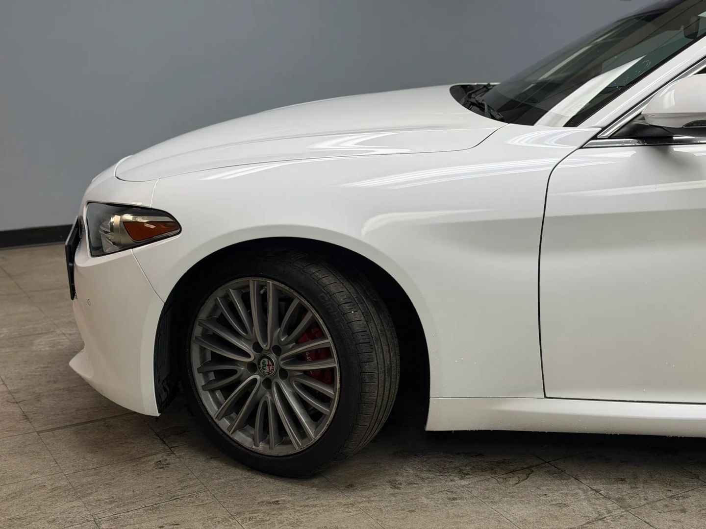 alfa romeo giulia 2018 ZARFAEENXJ7569381 image alfa romeo giulia 2018 ZARFAEENXJ7569381 image